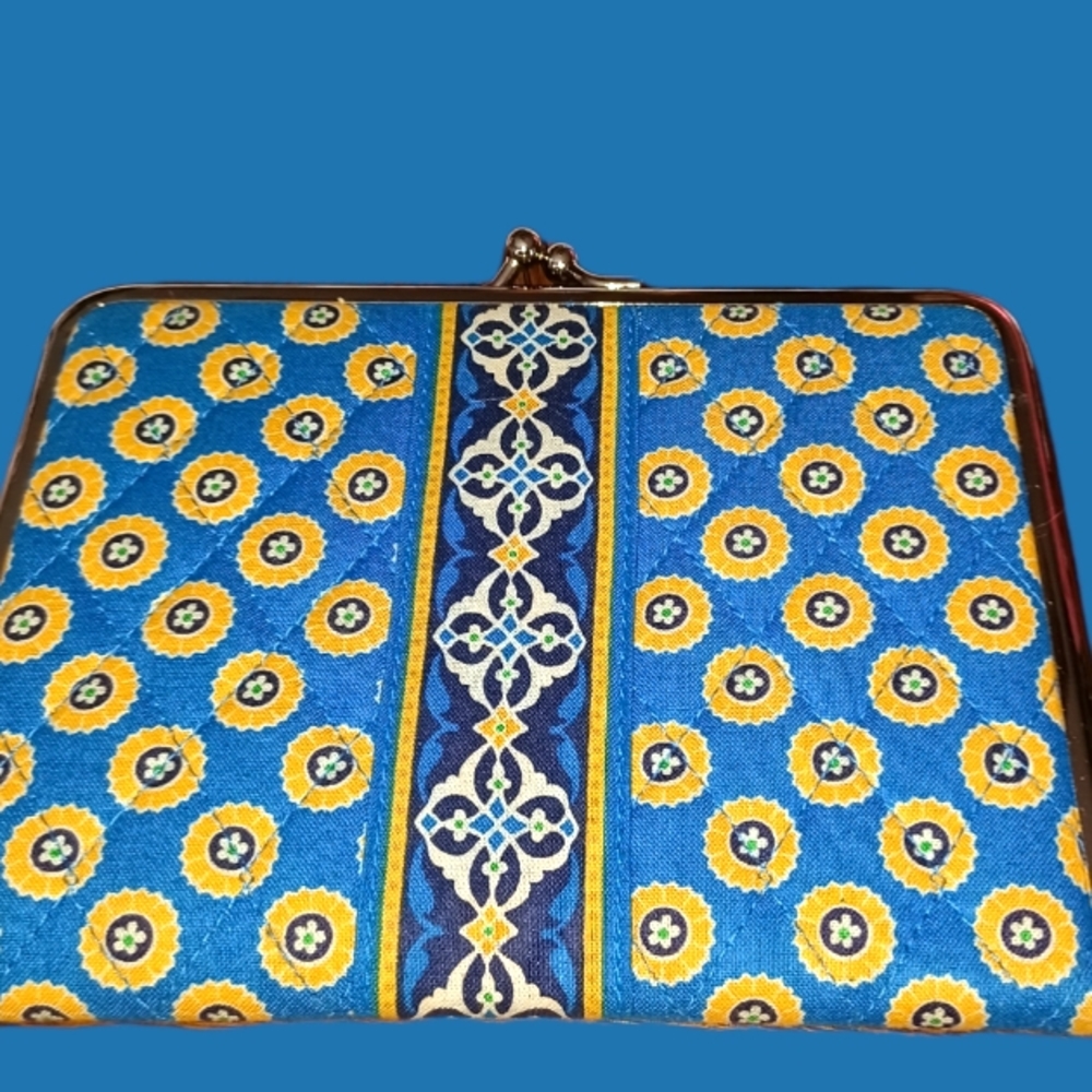Vera Bradley  Snap Wallet